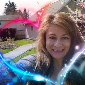 Meet your Posher, Suzie